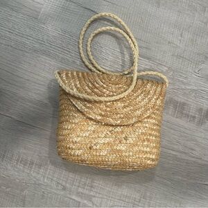 Weaved purse small
